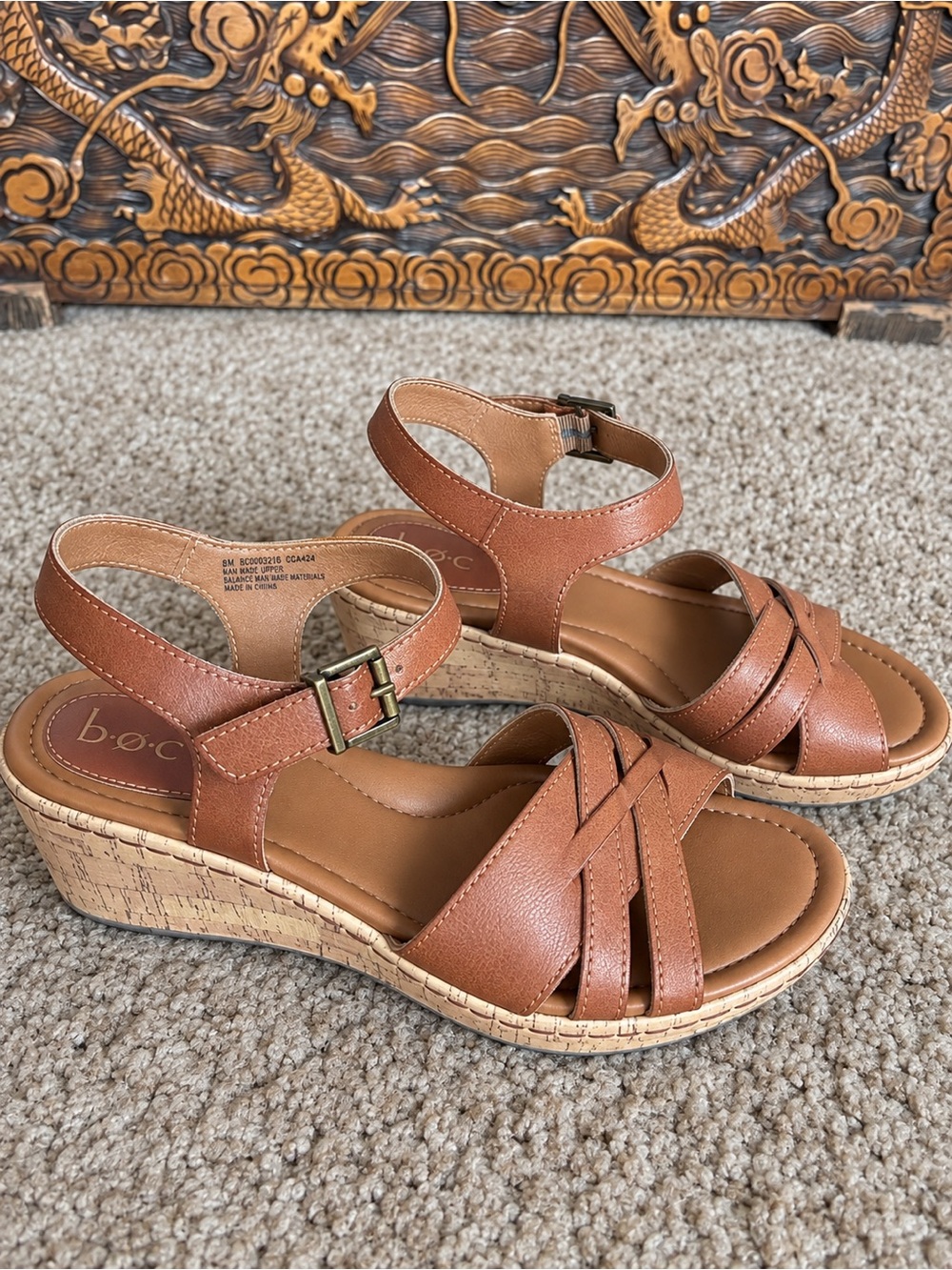 b.o.c. Women’s Brown Leather Cork Wedge Sandals - Picture 2 of 3